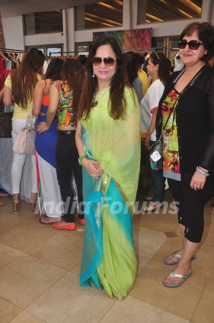 Smita Thackarey poses for the media at Araish Exhibition