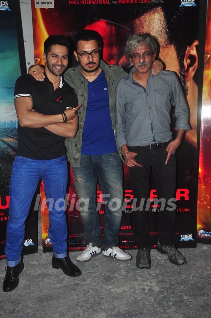 Team poses for the media at the Promotions of Badlapur