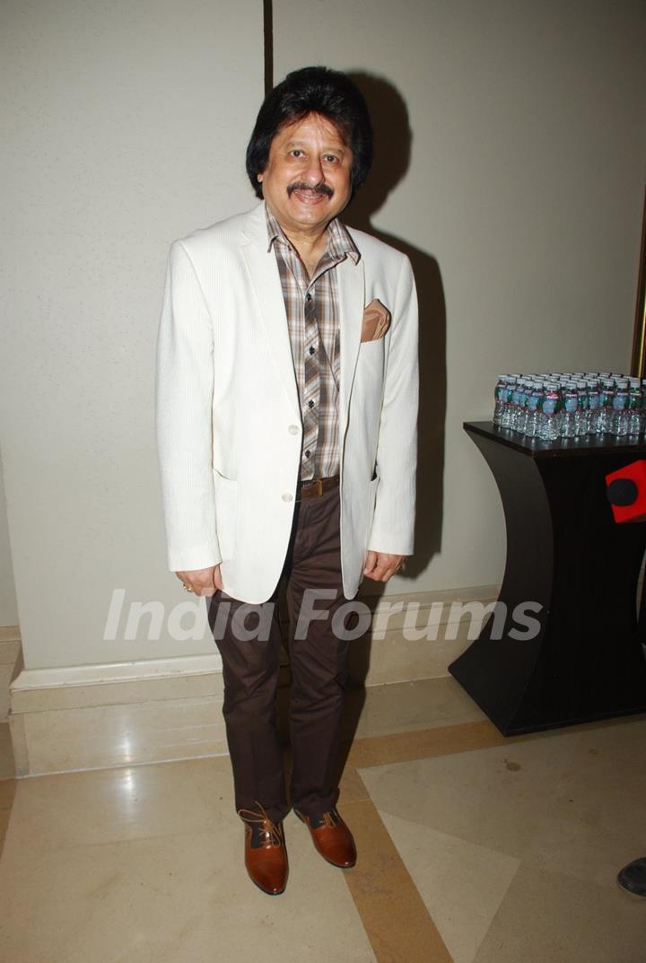 Pankaj Udhas poses for the media at Radio Mirchi Awards Jury Meet