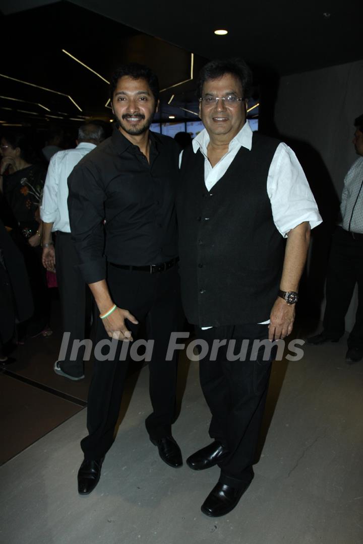 Shreyas Talpade poses with Subhash Ghai at the Premier of Marathi Movie Baji