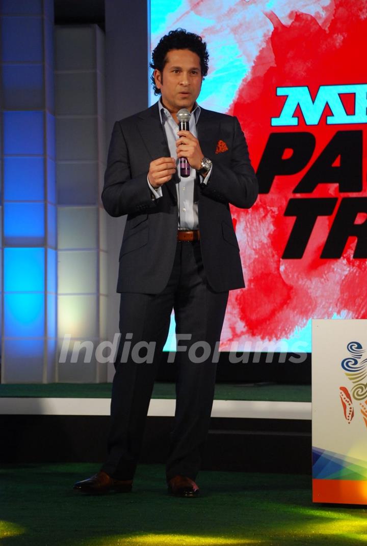 Sachin Tendulkar interacts with the audience at MRF Promotions