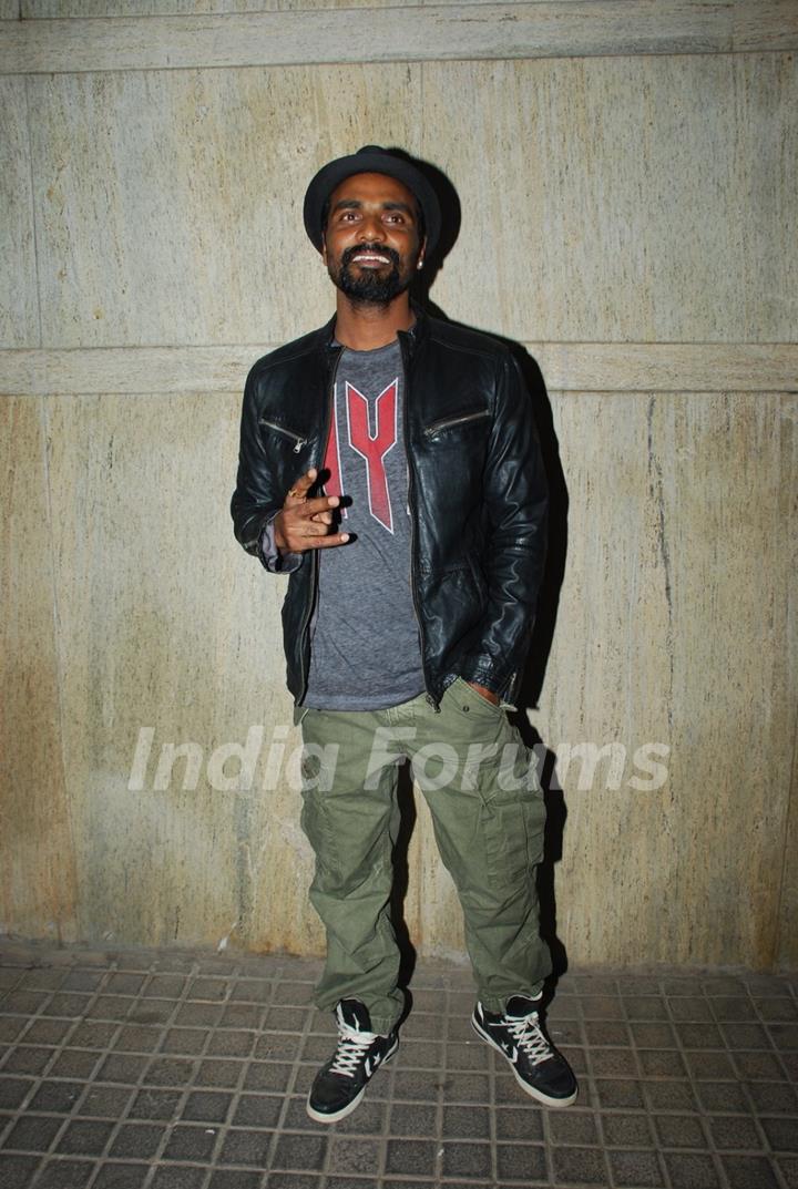 Remo Dsouza poses for the media at Ahmed Khan's Marriage Anniversary Bash