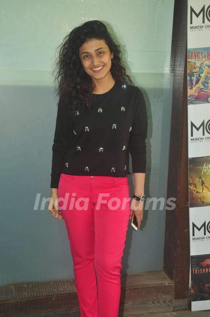 Ragini Khanna poses for the media at Mukesh Chabbria's Casting Workshop