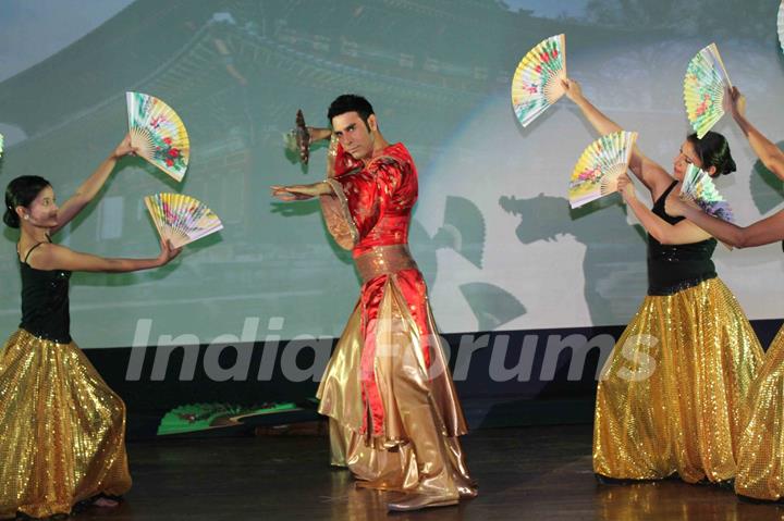 Sandip Soparkar performs at Indo Korean Grand Musical Event