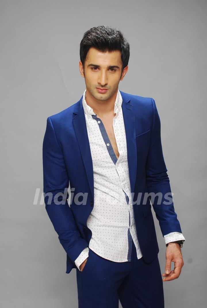 Sidhant Gupta poses at the Photo Shoot of Badmashiyaan