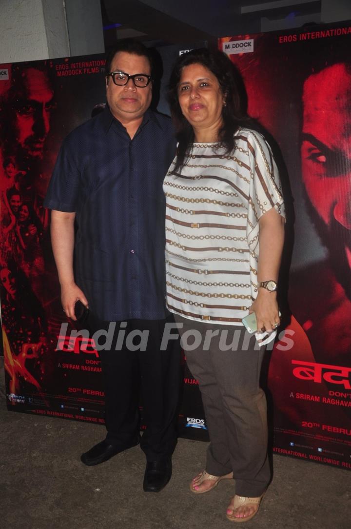 Ramesh Taurani poses with wife at the Special Screening of Badlapur