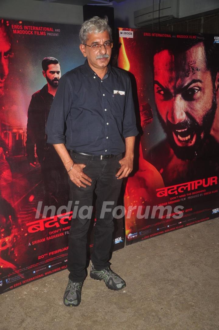 Sriram Raghavan poses for the media at the Special Screening of Badlapur