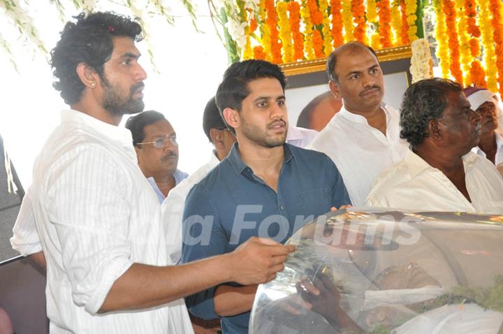 Rana Daggubati and Naga Chaitanya pay respect to D. Ramanaidu