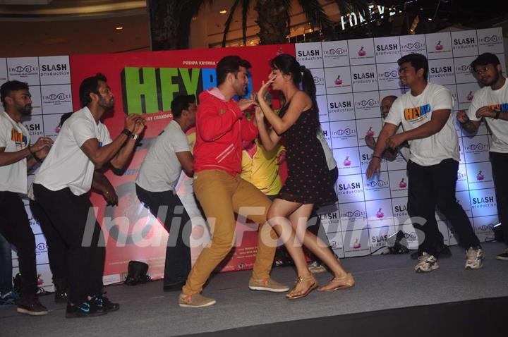 Cast performs at the Promotions of Hey Bro