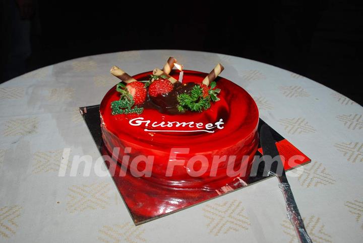 Gurmeet Choudhary's Birthday cake