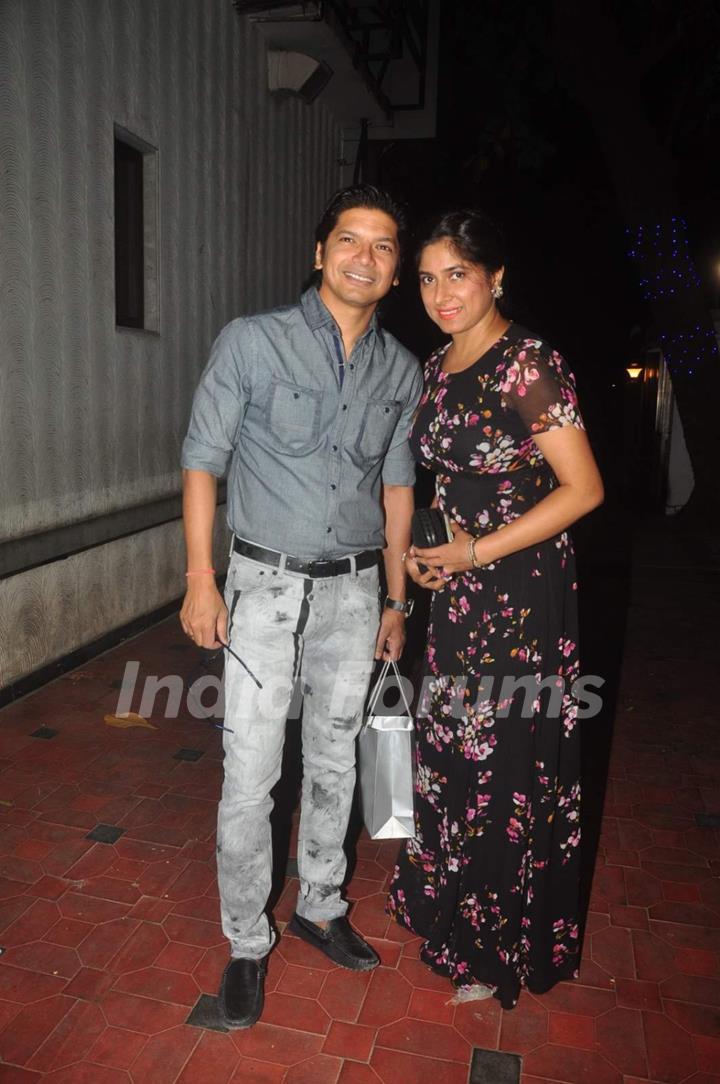 Shaan with his wife at Gurmeet Choudhary's Birthday Bash