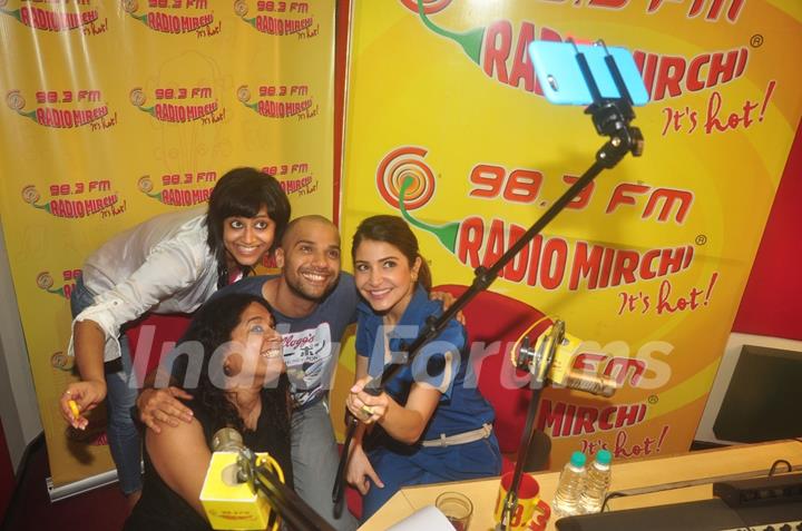 Anushka Sharma clicks a selfie at the Promotions of NH10 at Radio Mirchi