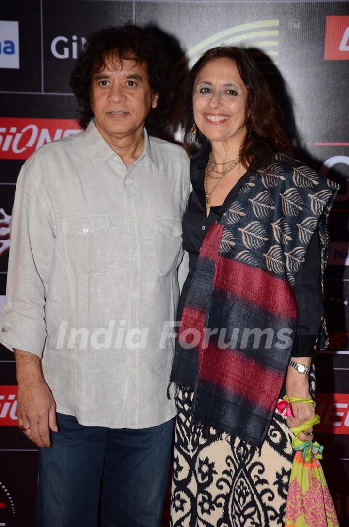 Zakir Hussain poses with Wife at GIMA Awards 2015