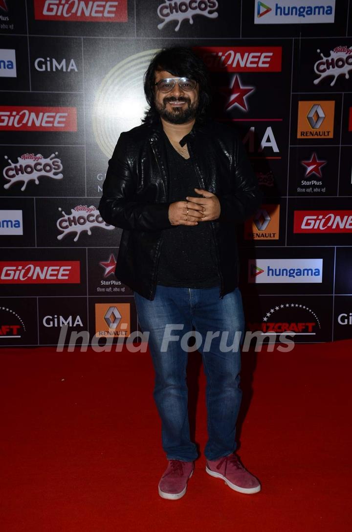 Pritam Chakraborty poses for the media at GIMA Awards 2015