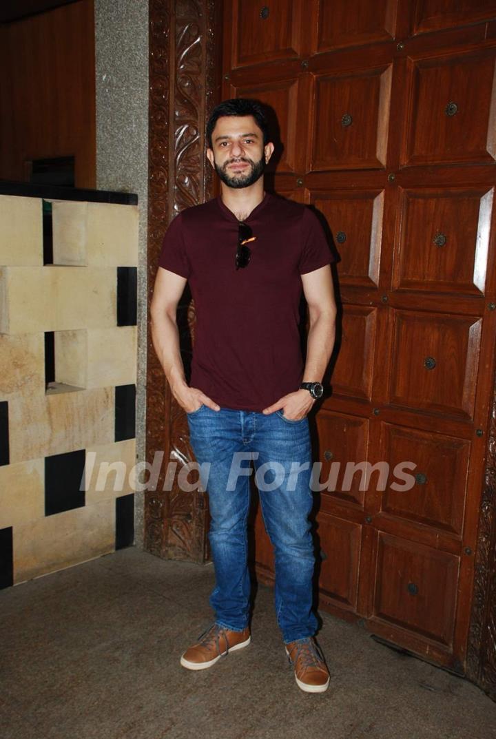 Arjun Mathur poses for the media at the Press Conference of Coffee Bloom