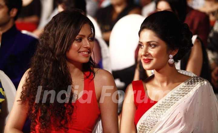 Drashti Dhami with Jennifer Winget