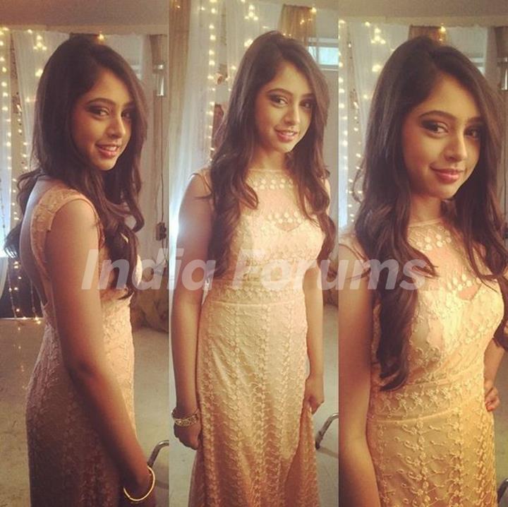 Niti selfie at shoot46