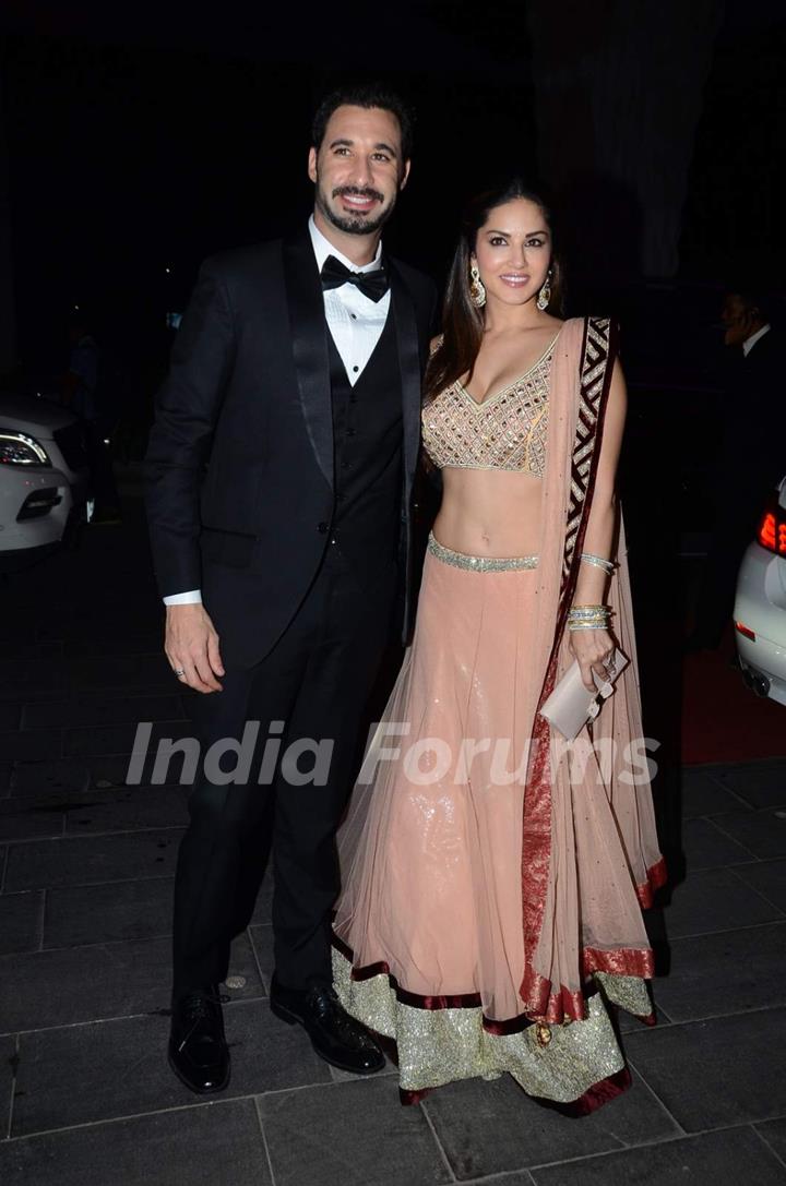 Sunny Leone poses with husband Daniel Weber at Tulsi Kumar's Wedding Reception