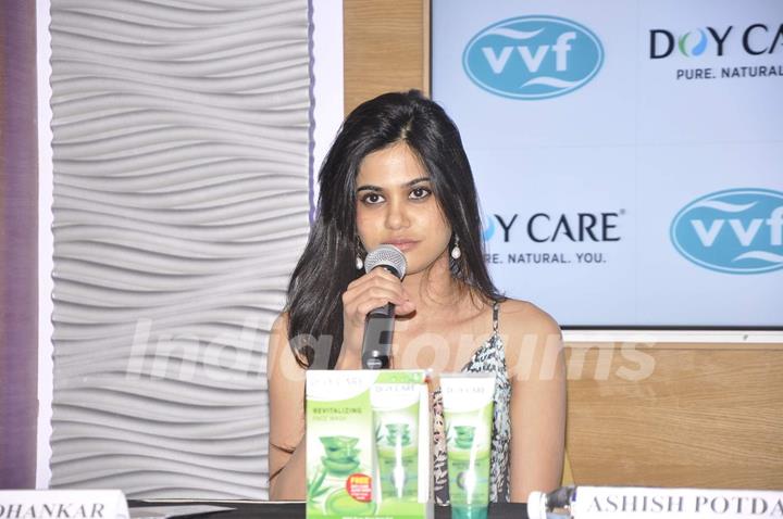 Aaditi Pohankar interacts with the audience at the Launch of Doy Care Aloe Vera