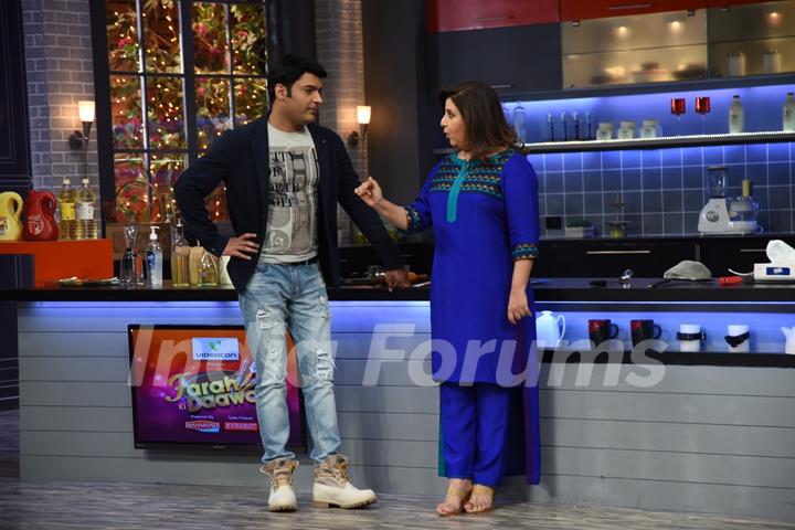 Kapil Sharma and Farah Khan were snapped while in conversation at Farah Ki Daawat