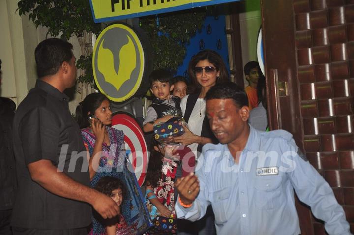 Shilpa Shetty was snapped with Son at Anu Dewan's Son's Birthday Bash