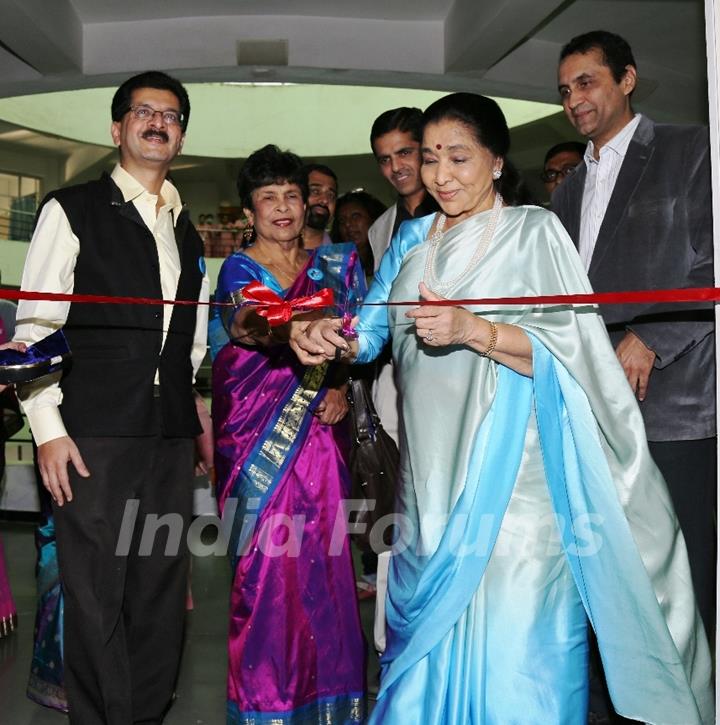 Asha Bhosle Inaugurates Small Steps Morris Autism and Child Development Center