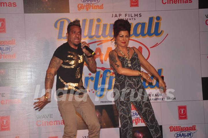 Jazzy B performs at the Music Launch of Dilliwaali Zaalim Girlfriend