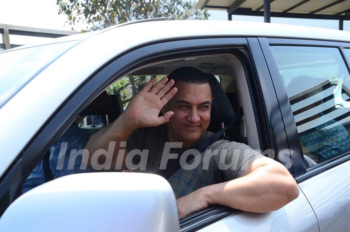 Aamir Khan at his 50th Birthday Bash in Lonavla
