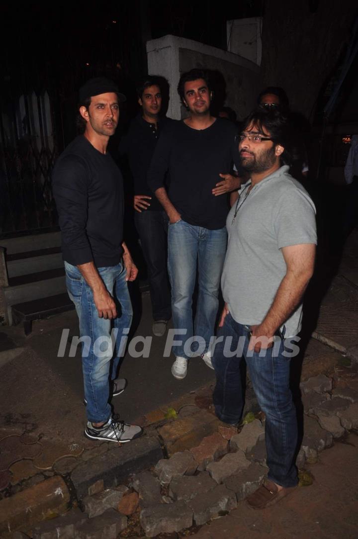 Hrithik Roshan snapped with Friends at Nido