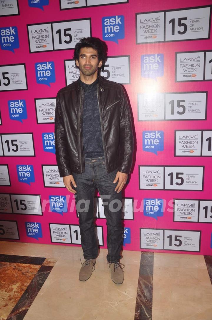 Aditya Roy Kapur poses for the media at Lakme Fashion Week 2015 Day 3