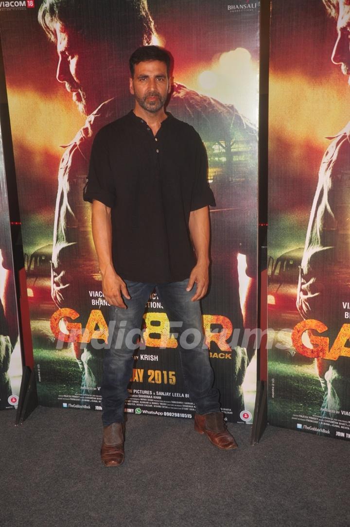 Akshay Kumar poses for the media at the Trailer Launch of Gabbar Is Back