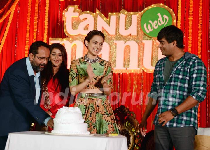 Kangana Ranaut celebrates her birthday at the Poster Launch of Tanu Weds Manu Returns