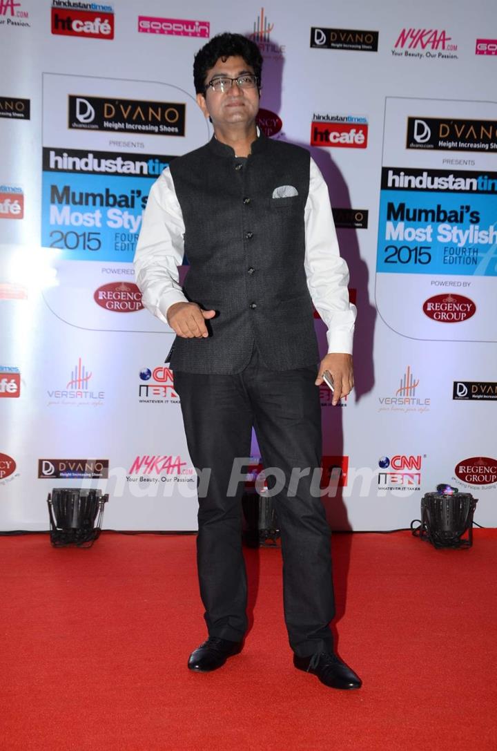 Prasoon Joshi poses for the media at HT Style Awards 2015