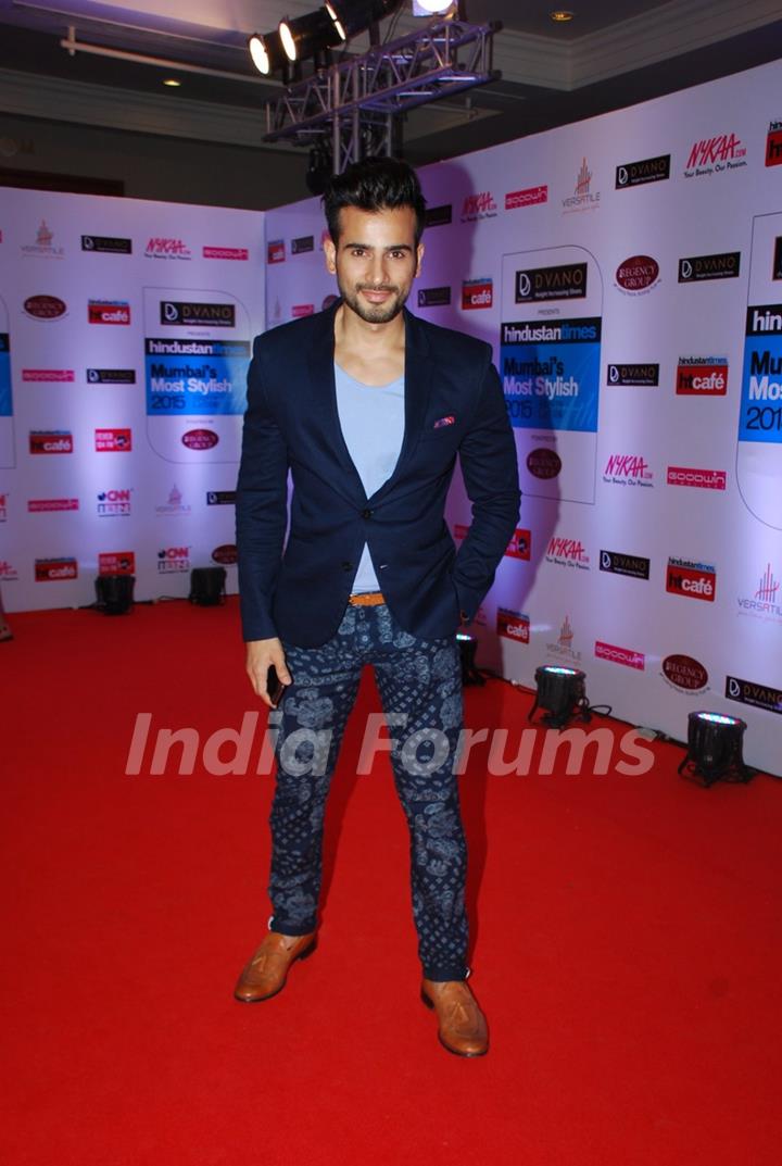 Karan Tacker poses for the media at HT Style Awards 2015