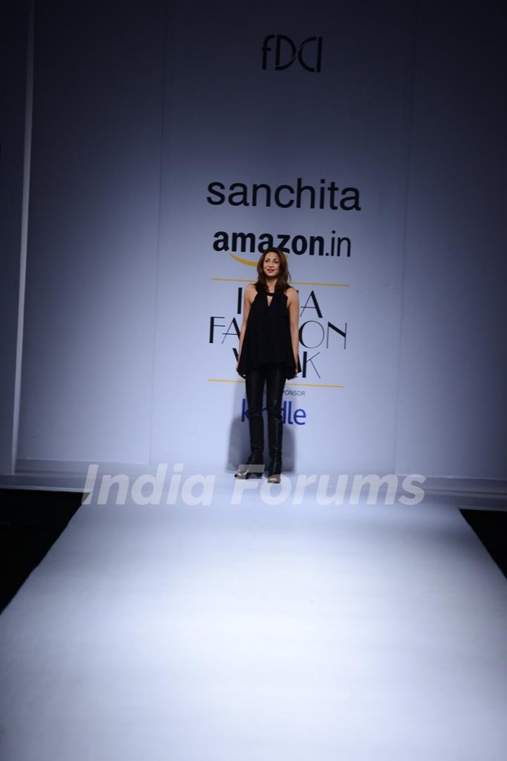 Sanchita's show at the Amazon India Fashion Week 2015 Day 3