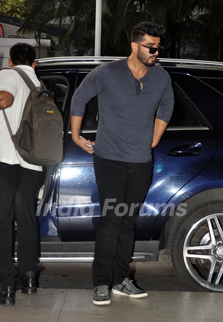 Arjun Kapoor snapped at the airport