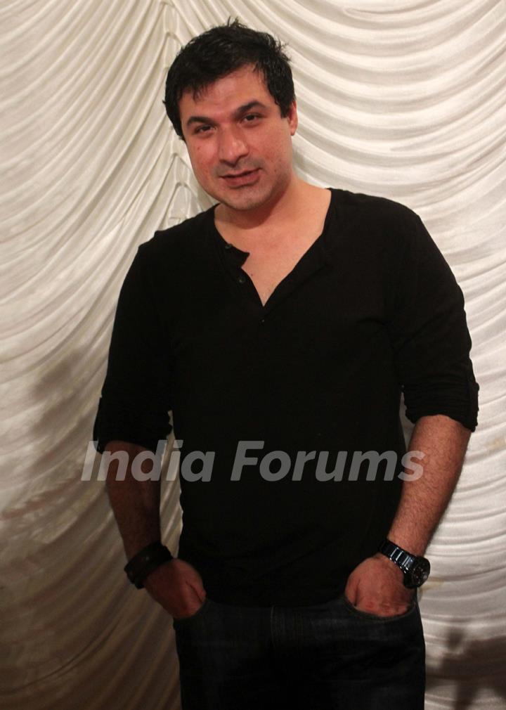 Sarfaraz Khan at a Mass Marriage Initiative