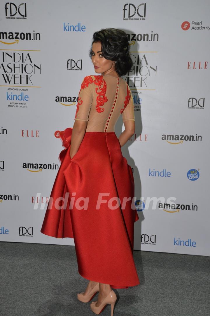 Sonal Chauhan poses for the media at Amazon India Fashion Week 2015 Day 4