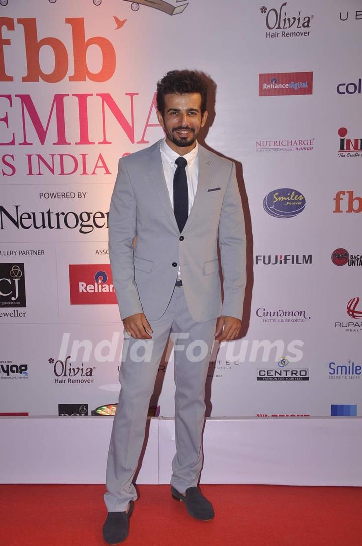 Jay Bhanushali poses for the media at Femina Miss India Finals Red Carpet