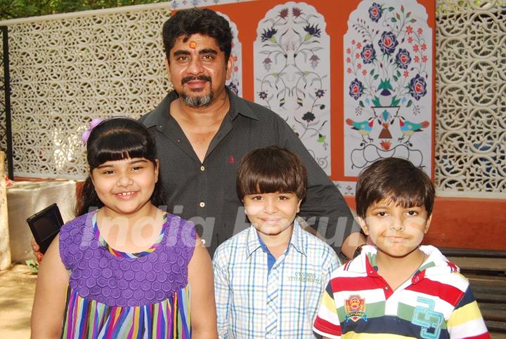 Rajan Shahi poses with Child Actors of Yeh Rishta Kya Kehlata Hai at the Completion of 1700 Episodes