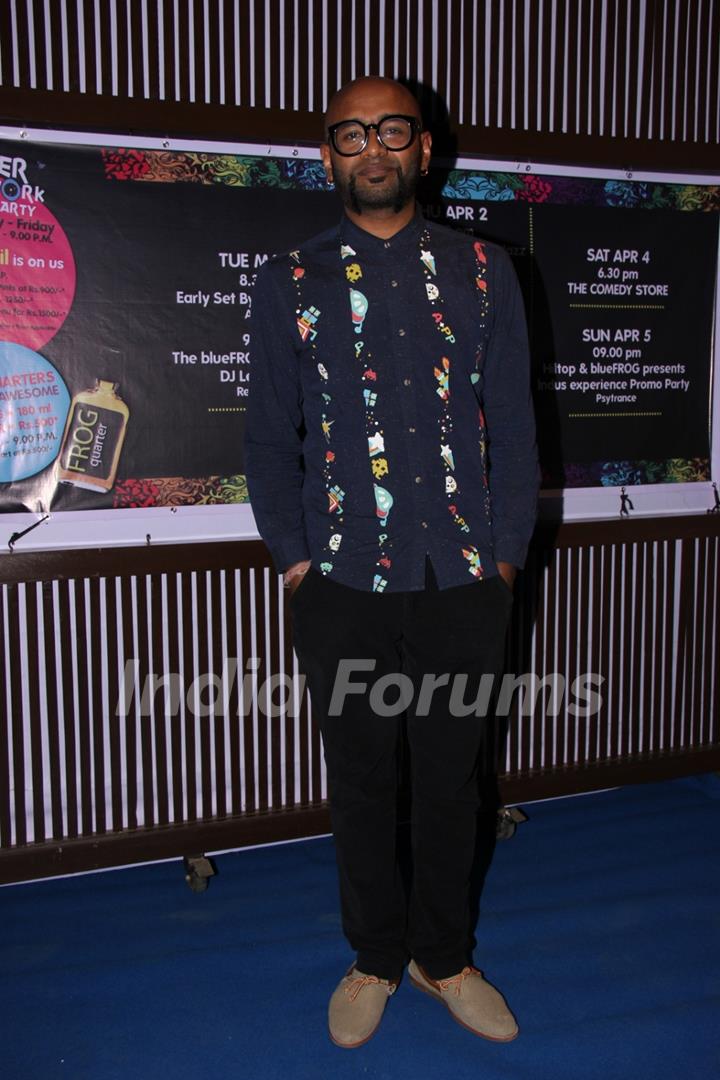 Benny Dayal poses for the media at MTV Indies Awkwards