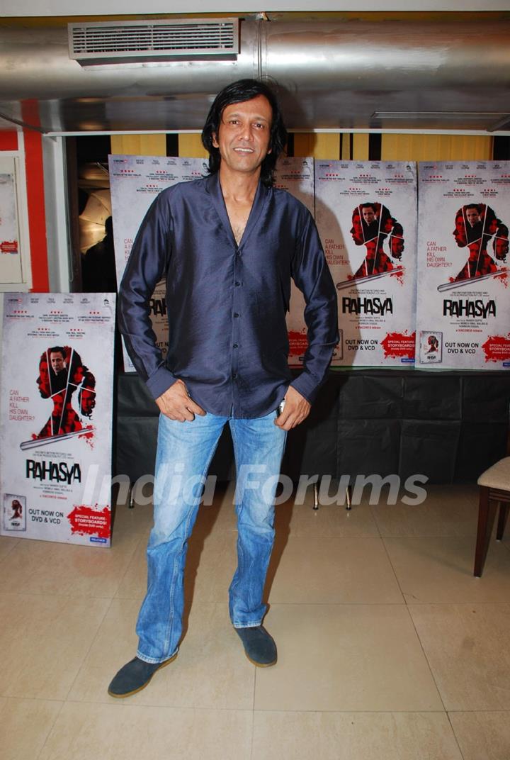 Kay Kay Menon poses for the media at the DVD Launch of Rahasya