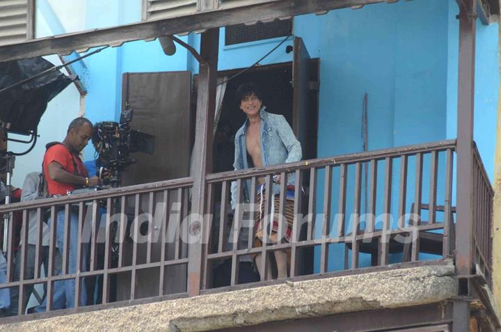 SRK shoots for 'FAN' in South Mumbai!