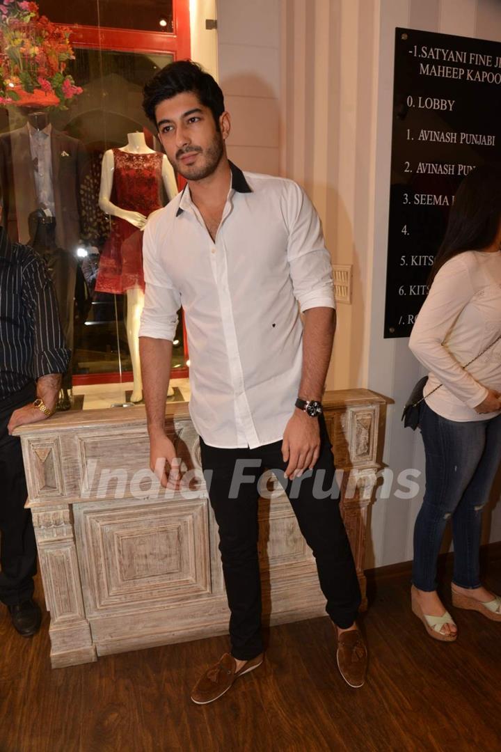 Mohit Marwah at Avinash Punjabi Store Launch