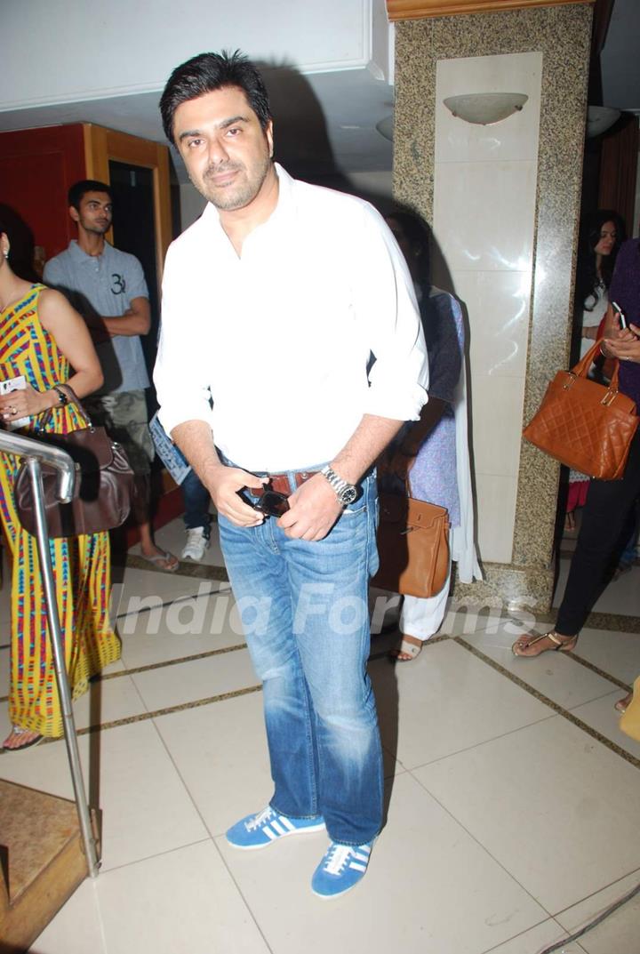 Sameer Soni at Mahurat of Chalk N Dust