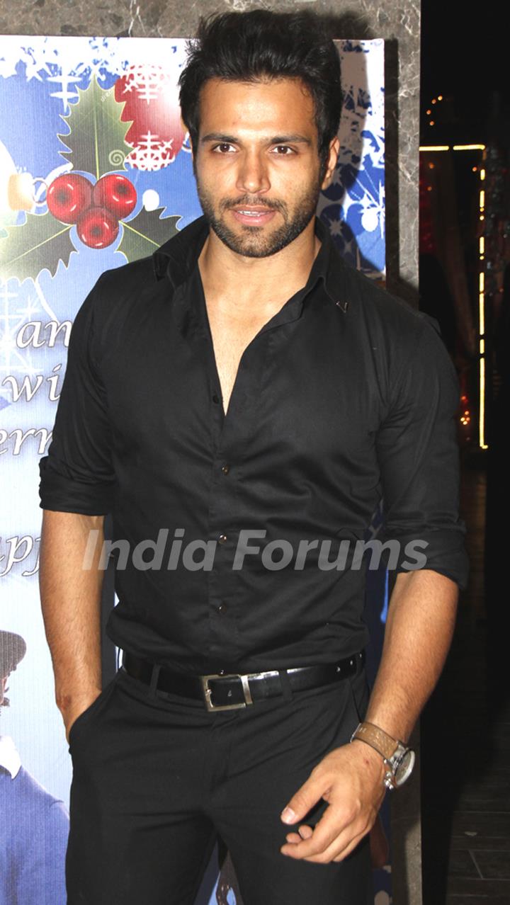 Rithvik at Karanvir Bohra and Teejay's Christmas party