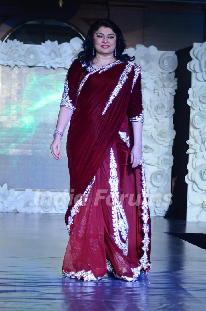 Kiran Juneja at The Beti Fashion Show 2015