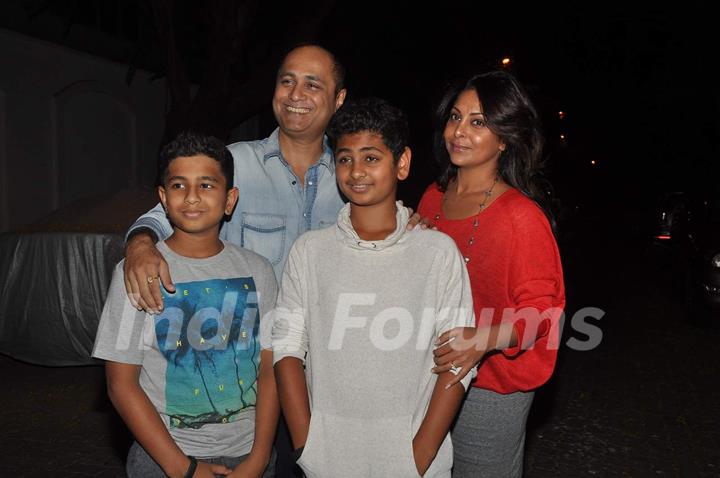 Vipul Shah and Shefali Shah with their kids at Special Screening of Dil Dhadakne Do's Trailer