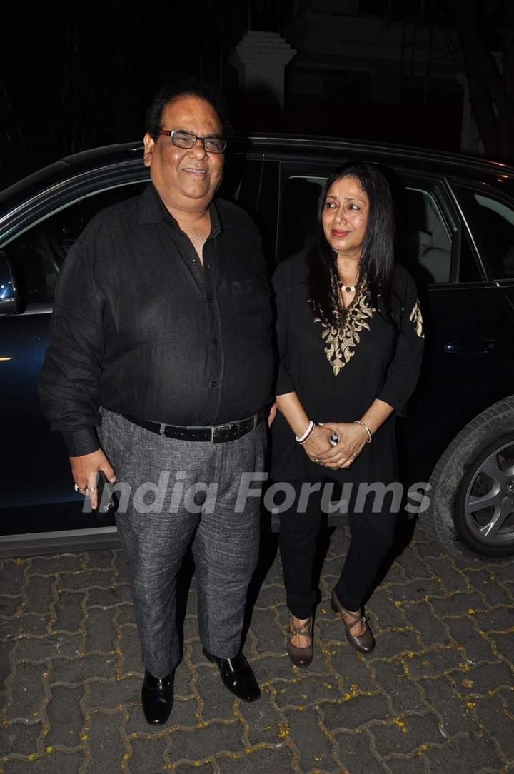 Satish Kaushik with his Wife at Special Screening of Dil Dhadakne Do's Trailer