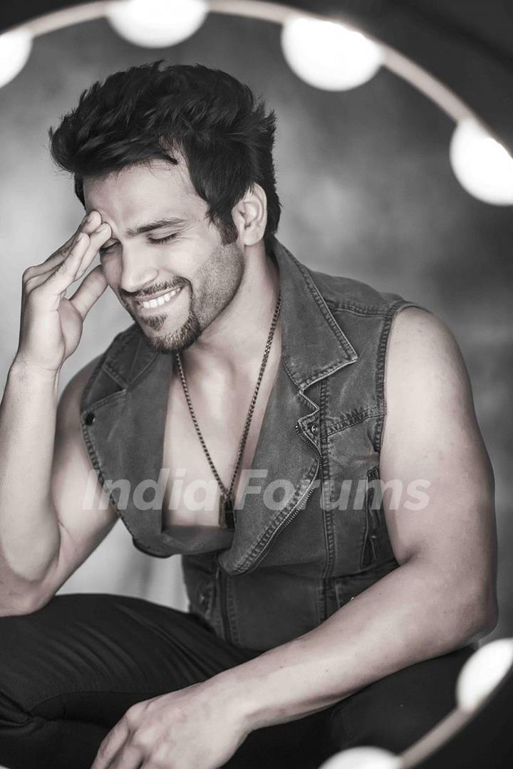 Rithvik Dhanjani Summer photoshoot